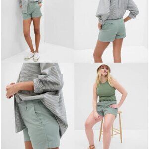 GAP Green Cotton Khaki Shorts 6R​